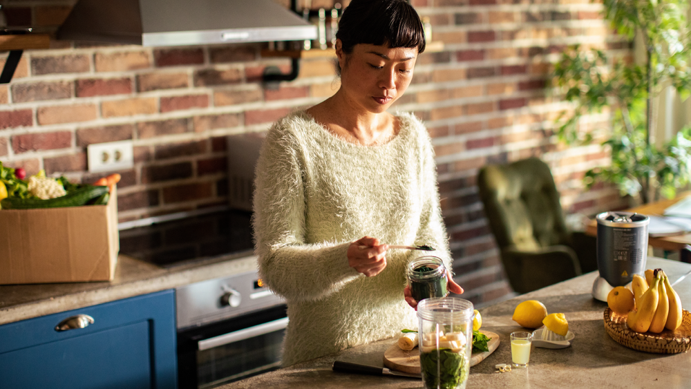 Detox for real life: how to stay healthy in a busy world.